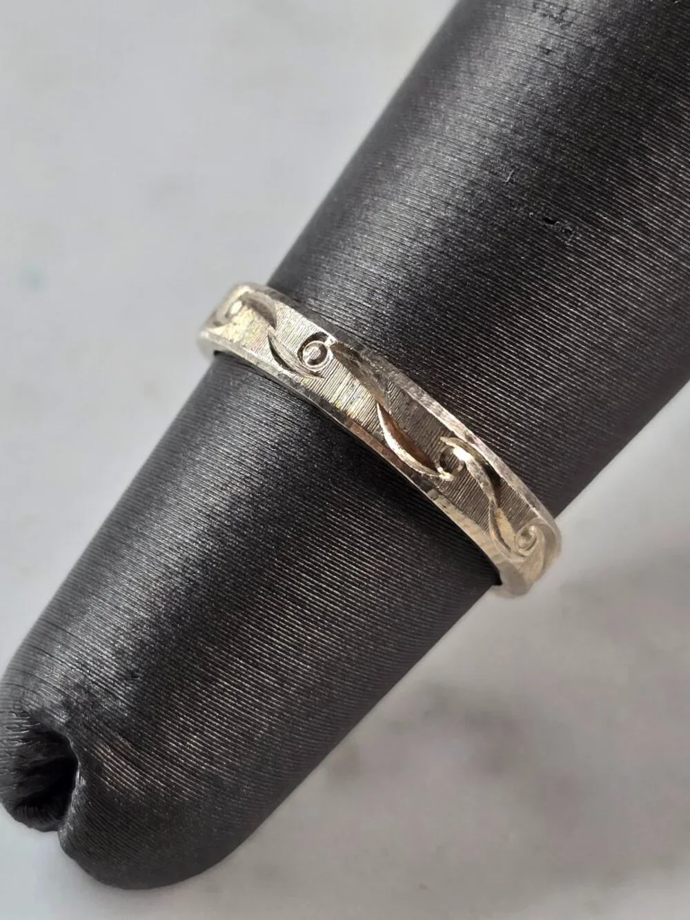 Womens Girls Vintage Estate Sterling Silver Modernist Ring 1.5g E4157